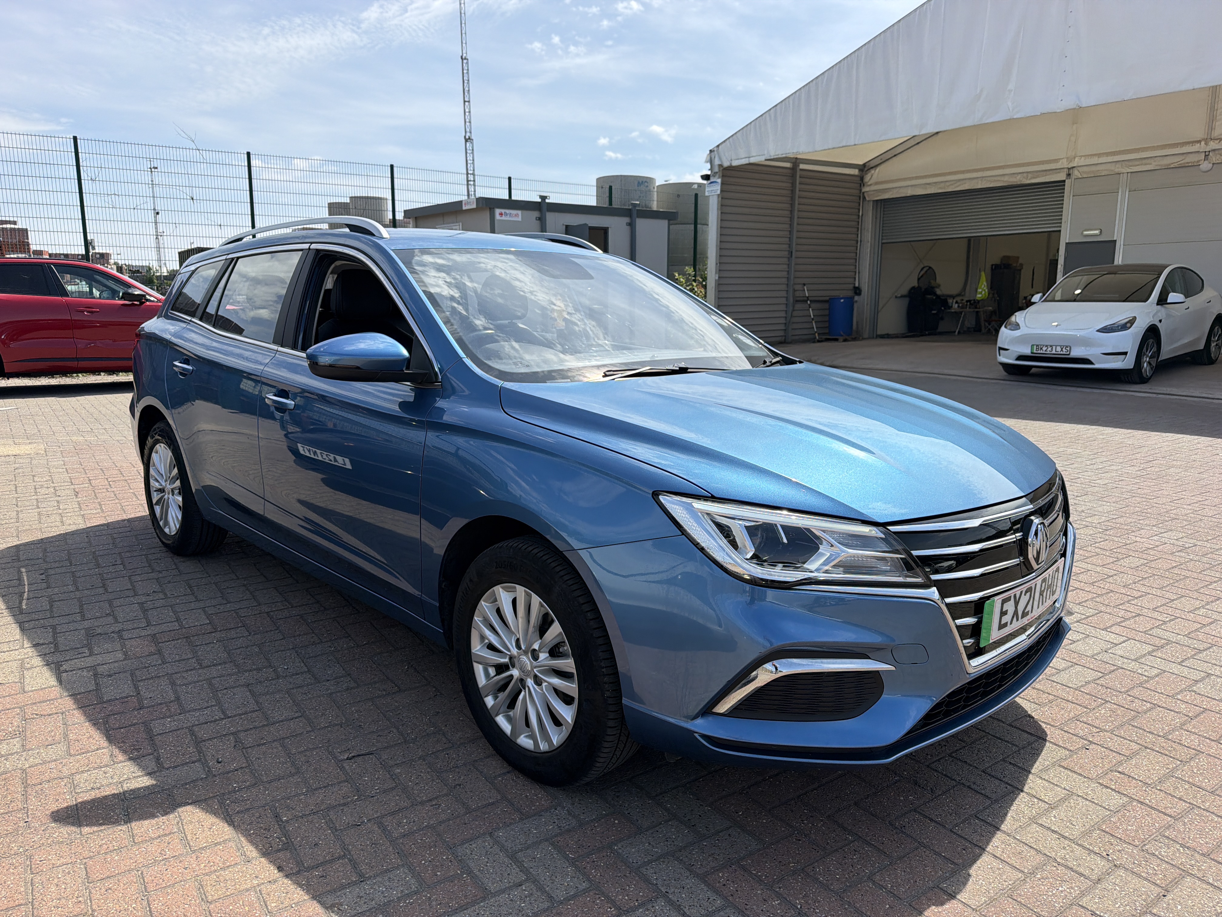2021 MG MOTOR UK MG5